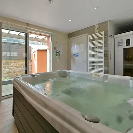L'oranger - Petfriendly - Jacuzzi Sauna La Ferriere-aux-Etangs
